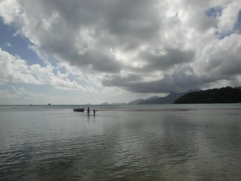 Chez Augustine Lägenhet Baie Lazare  Exteriör bild